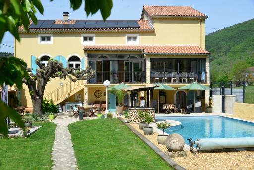 Au Grand Bonheur - Housity