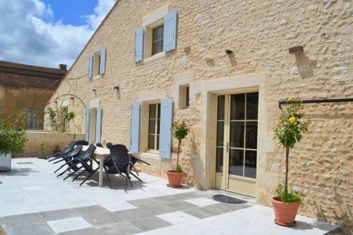 Grand gîte écologique à la campagne et accessible - Housity