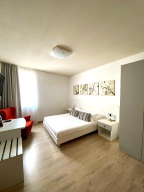 Alle Porte - Housity