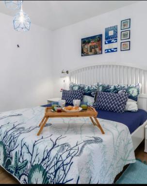 Blue - Housity