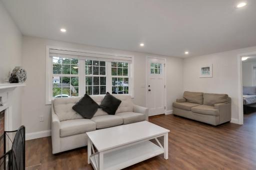 Cape Cod - Dennis Beach House - Walk to the Beach - Housity