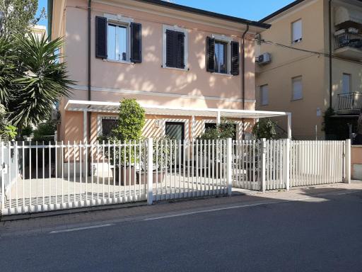Open Space a 5 minuti dalla spiaggia di Rimini! - HomeUnity - Hizvo