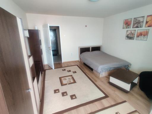 Eric's Cozy Apartment - Housity