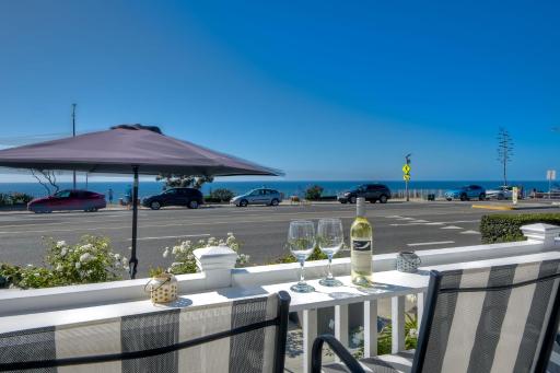 Luxury Ocean Views & Steps To The Sand - Tower 36 Lower Condo Unit - Housity