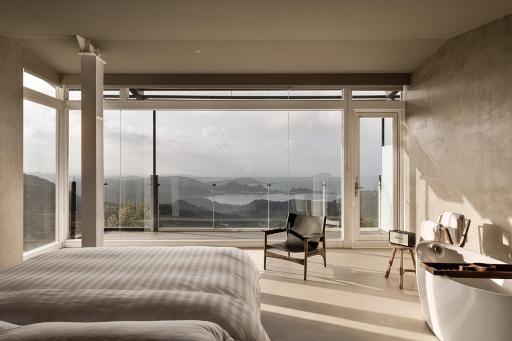 Daybreak - Housity