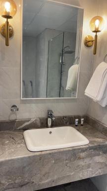 Damac Al Jawharah Tower Apartments - Housity