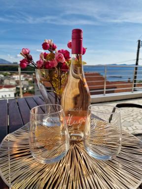 Lovely Apartments Senj - Housity
