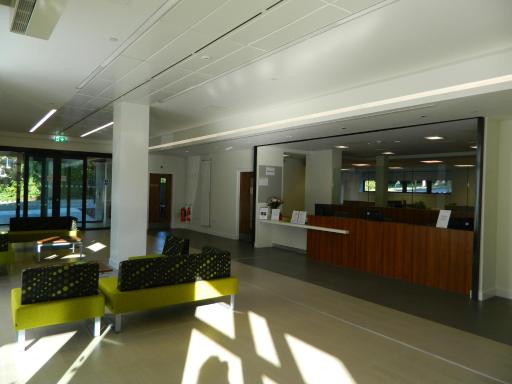 Willow Court - Housity