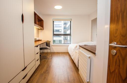 Willow Court - Housity