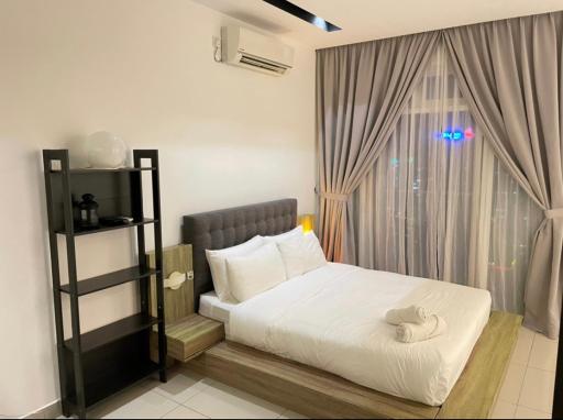 Studio with a Balcony @Twin Galaxy Residence - Housity