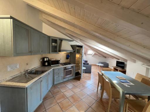 Mansarda Baia Azzurra 8 - Housity