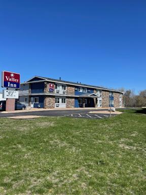 Valley Inn Shakopee - Housity