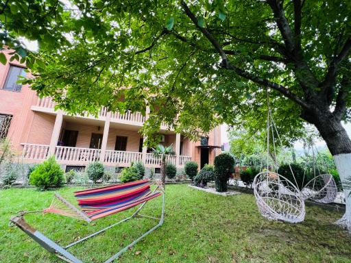 Medea guest house - Housity