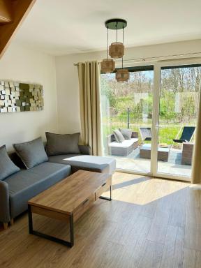 Apartament nad jeziorem - Housity