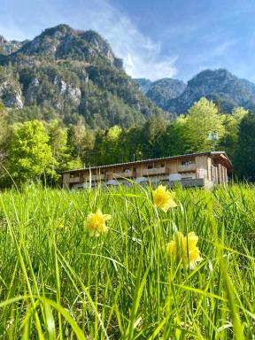 Rifugio Pian dei Ciclamini - Housity