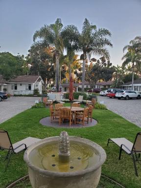 Marina Beach Motel - Housity