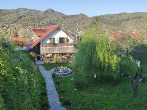 Vila Rustic INN Bucegi - Housity