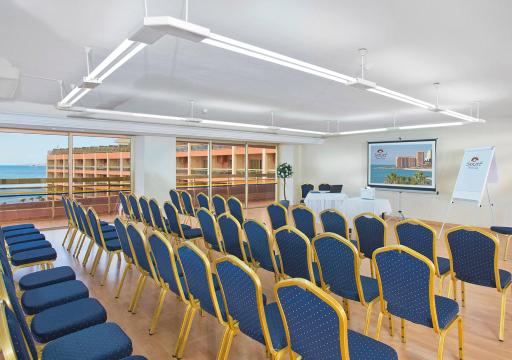 Sunset Beach Club Hotel Apartments - Housity