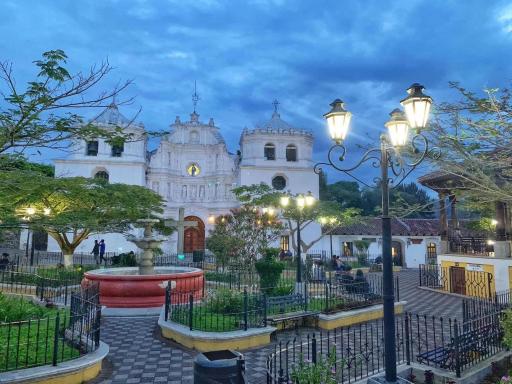 Ciudad Vieja Bed & Breakfast Hotel Casa del Turista - Housity