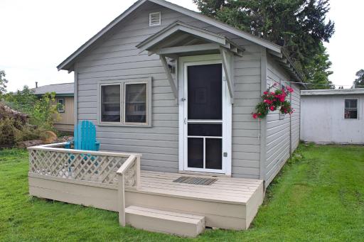 Pine Haven Beach Resort - Housity