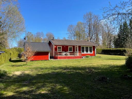 Åsnen National Park - Holiday Home - Housity