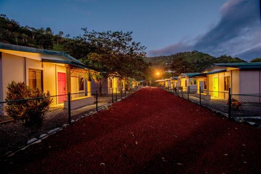 Coffee Pickers Village By Hacienda Orosi - Housity