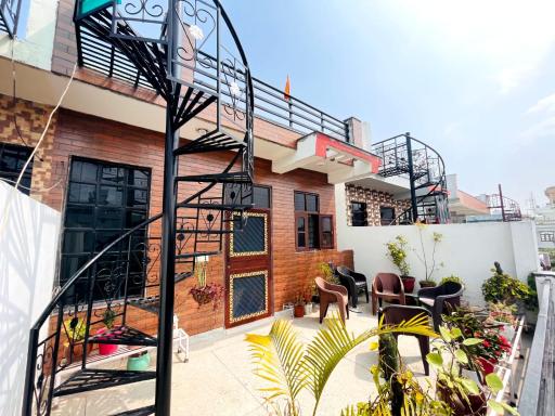 Sugandhim Kutir - Housity