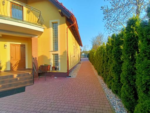 Noclegi Zielona Góra u Moni - Housity