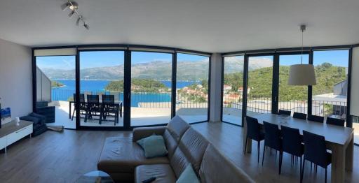 Green Hill Penthouse apartment - Housity