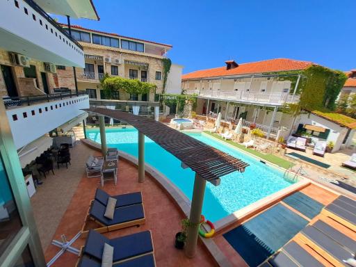 Philoxenia Hotel & Villas - Housity