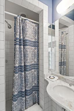 Golden Gate Hotel - Housity