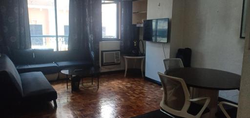 Suite Two Bedroom Condo Palace of Makati or Makati Palace Hotel - Housity