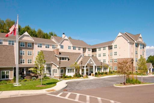 Residence Inn Burlington Colchester - Housity