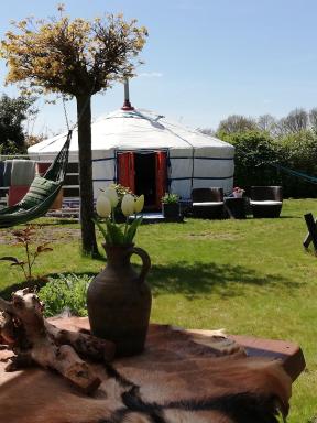 T'eiberveld Yurt verhuur Noord-Sleen - Housity