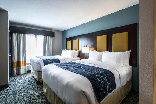 Comfort Suites Fort Lauderdale Airport South & Cruise Port - Housity