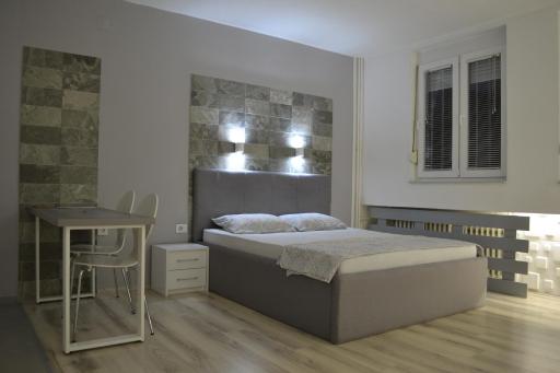 Lazarus Studio Apartment - Housity