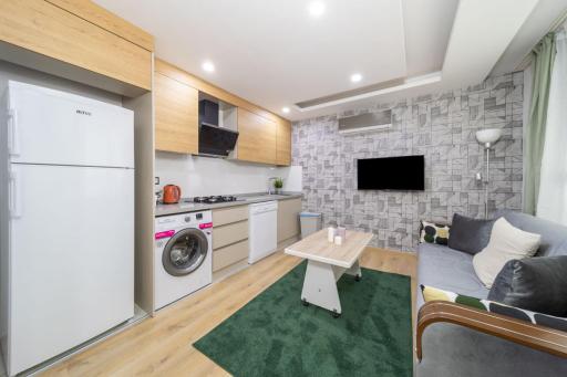 Modern and Cozy Apartment with Central Location and Balcony in Muratpasa, Antalya - Housity