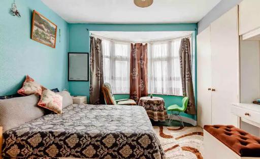 House 220 - Housity