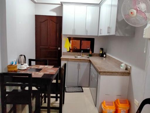 V.F. Riton Apartelle - Housity