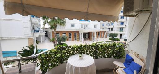 Deluxe Private Apartment next to Grand Blue Fafa resort Golem - Housity