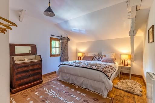 Chambre d'hôte La Vinha aux Lesmaisonsdeshoussats - Housity