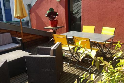 Nice 54m With Terrace In The Heart Of Nantes - Housity