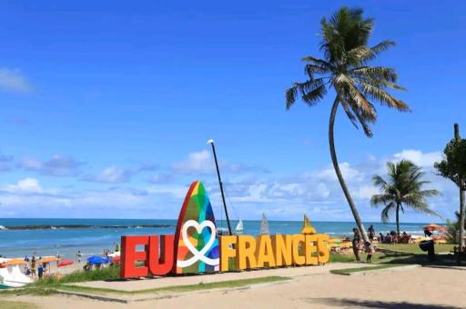 Flat Praia do Francês - Housity