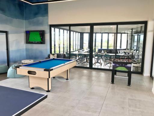 Ballito Hills - Ocean View, Queen Bed & Free Wi-Fi - Hizvo