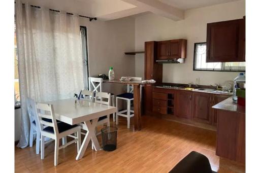 Entire 2 bedroom house with free wifi in Masaki - Housity