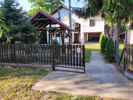 Apartmani Dunav Apatin - Housity