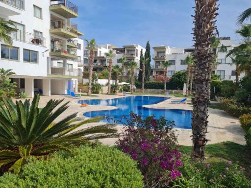 DANAOS 2 COMPLEX APARTMENT - By IMH Travel & Tours - Housity