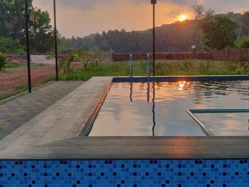 Riverscape Villa - Housity