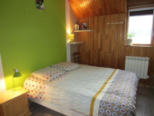 Chez Cat et Christophe , chambre calme et lumineuse chez l'habitant avec vue - Housity