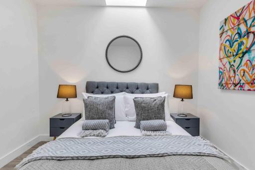 We Stay Baxter Gate 3 Bedroom Apartment - Housity